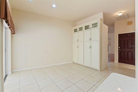 House in Spring Hill, Florida 3 bedrooms, 246.56 sq.m. № 1803087 - photo 23