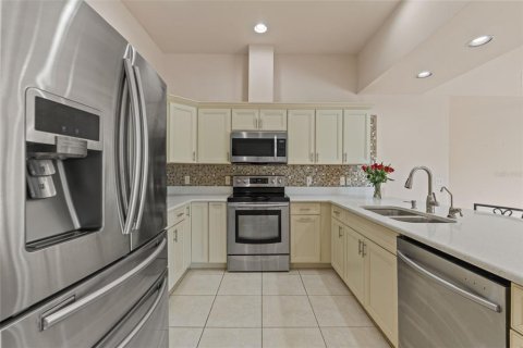 House in Spring Hill, Florida 3 bedrooms, 246.56 sq.m. № 1803087 - photo 30