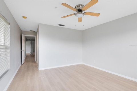 Townhouse in Kissimmee, Florida 3 bedrooms, 160.26 sq.m. № 2098070 - photo 13