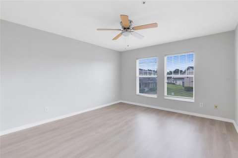 Townhouse in Kissimmee, Florida 3 bedrooms, 160.26 sq.m. № 2098070 - photo 12