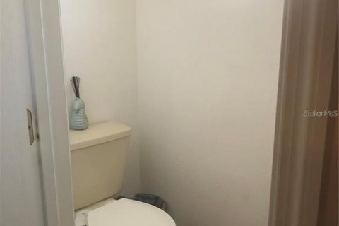 Casa en venta en Kissimmee, Florida, 3 dormitorios, 162.21 m2 № 1833504 - foto 7