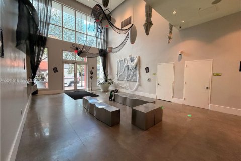 Condo in Miami, Florida, 1 bedroom  № 2193164 - photo 3