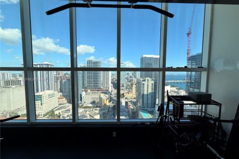Condo in Miami, Florida, 1 bedroom  № 2193164 - photo 14