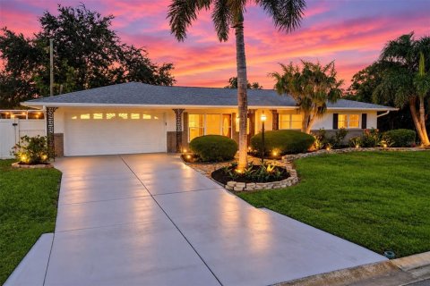 Casa en Sarasota, Florida 3 dormitorios, 139.54 m2 № 2362435
