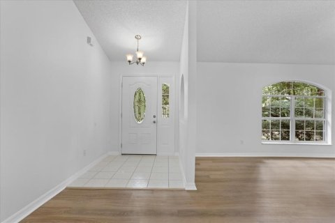 House in Reddick, Florida 3 bedrooms, 166.02 sq.m. № 1884526 - photo 4