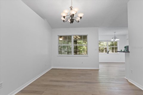 House in Reddick, Florida 3 bedrooms, 166.02 sq.m. № 1884526 - photo 12
