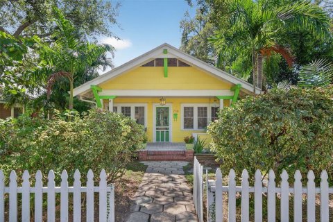 Casa en venta en Saint Petersburg, Florida, 2 dormitorios, 78.5 m2 № 1904840 - foto 1