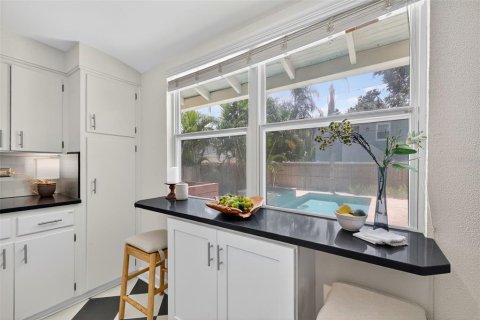 Casa en venta en Saint Petersburg, Florida, 2 dormitorios, 78.5 m2 № 1904840 - foto 17