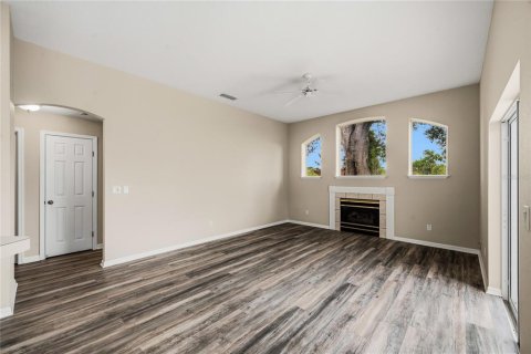 House in DeBary, Florida 3 bedrooms, 183.2 sq.m. № 2226407 - photo 11