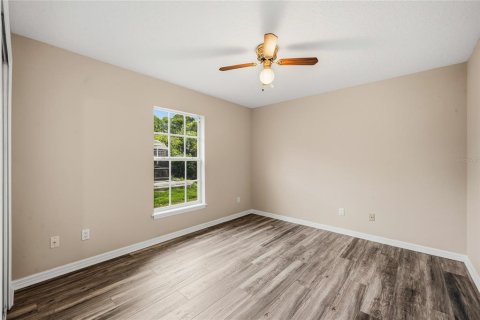 House in DeBary, Florida 3 bedrooms, 183.2 sq.m. № 2226407 - photo 20