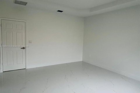 Townhouse in Miami, Florida 3 bedrooms, 158.86 sq.m. № 1882612 - photo 27
