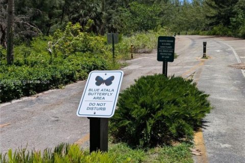 Condominio en venta en North Miami, Florida, 1 dormitorio, 69.12 m2 № 2033365 - foto 20