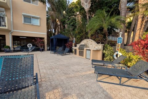 Condominio en venta en North Miami, Florida, 1 dormitorio, 69.12 m2 № 2033365 - foto 17