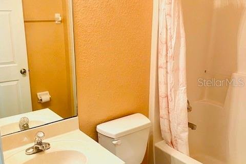Condo in Kissimmee, Florida, 2 bedrooms  № 1782763 - photo 17