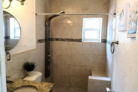 Casa en venta en Miami, Florida, 4 dormitorios № 2047839 - foto 18