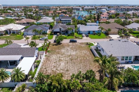 Land in Tierra Verde, Florida № 1616129 - photo 7