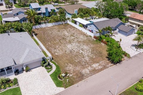 Land in Tierra Verde, Florida № 1616129 - photo 5