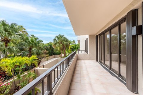 Condo in Key Biscayne, Florida, 2 bedrooms  № 2076645 - photo 26