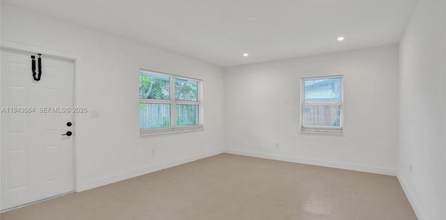 House in Fort Lauderdale, Florida 1 bedroom, 55.74 sq.m. № 2000797
