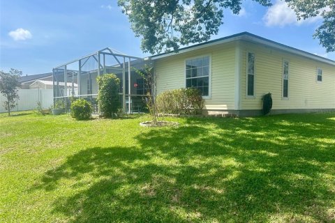 House in Land O' Lakes, Florida 3 bedrooms, 166.48 sq.m. № 1737434 - photo 4