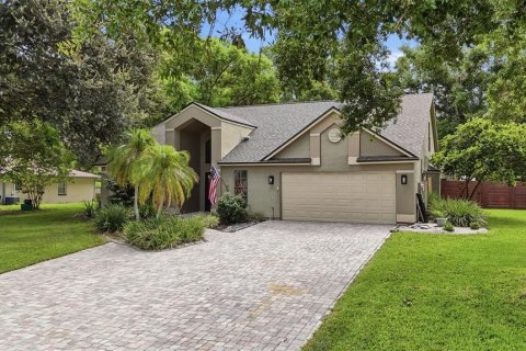Casa en venta en Valrico, Florida, 4 dormitorios, 238.57 m2 № 2273304 - foto 2