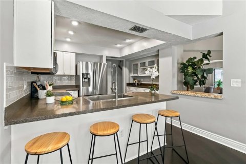 Casa en venta en Valrico, Florida, 4 dormitorios, 238.57 m2 № 2273304 - foto 12