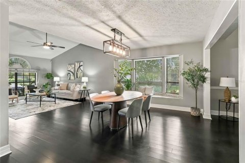 Casa en venta en Valrico, Florida, 4 dormitorios, 238.57 m2 № 2273304 - foto 7