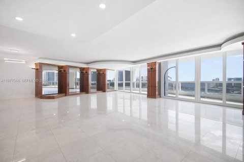 Купить кондоминиум в Майами, Флорида 2 спальни, 140.19м2, № 2046858 - фото 8