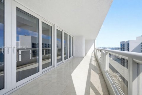 Купить кондоминиум в Майами, Флорида 2 спальни, 140.19м2, № 2046858 - фото 26