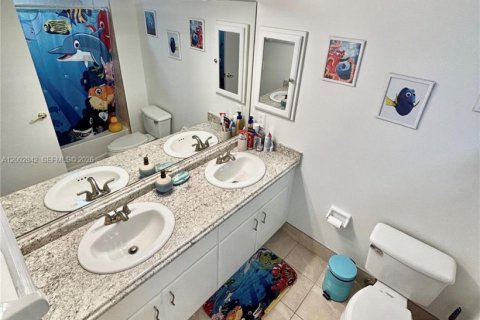 Touwnhouse à louer à Coconut Creek, Floride: 3 chambres, 146.14 m2 № 2068064 - photo 29