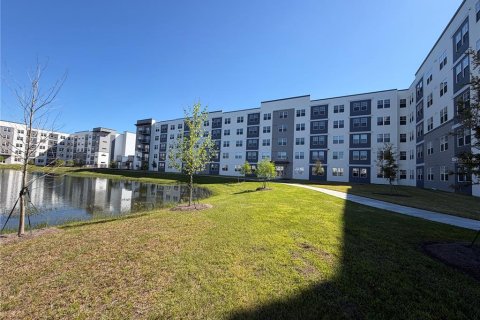 Condo in Orlando, Florida, 2 bedrooms  № 2102017