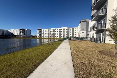 Condo in Orlando, Florida, 2 bedrooms № 2102017 - photo 29