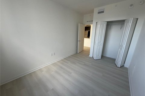 Condo in Orlando, Florida, 2 bedrooms № 2102017 - photo 14
