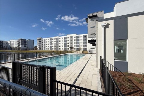 Condo in Orlando, Florida, 2 bedrooms № 2102017 - photo 24