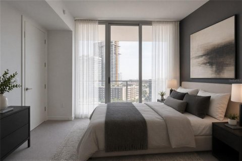 Condo in Saint Petersburg, Florida, 2 bedrooms  № 2140555 - photo 4