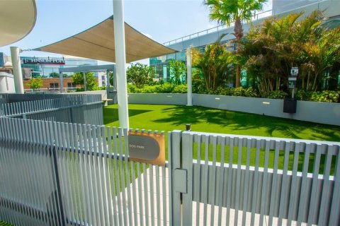 Condo in Saint Petersburg, Florida, 2 bedrooms  № 2140555 - photo 27