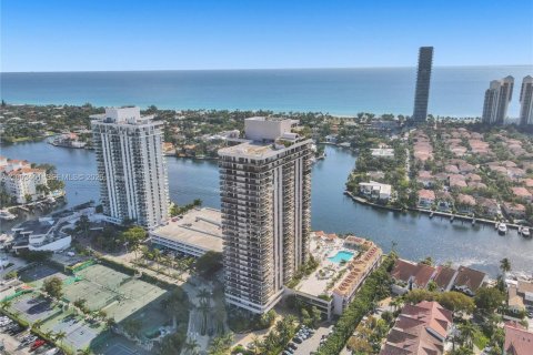 Condo in Aventura, Florida, 2 bedrooms  № 2069203 - photo 5