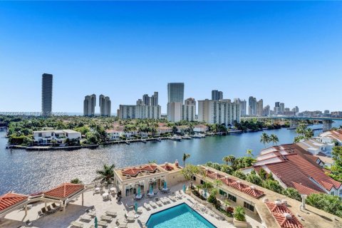 Condo in Aventura, Florida, 2 bedrooms  № 2069203