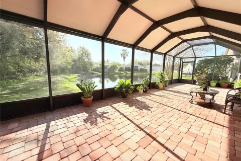 House in Wesley Chapel, Florida 4 bedrooms, 181.72 sq.m. № 1583296 - photo 6
