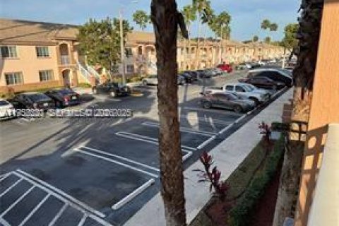 Copropriété à vendre à Homestead, Floride: 3 chambres, 95.13 m2 № 2297477 - photo 25