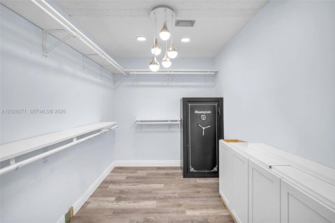 Купить виллу или дом в Тамарак, Флорида 3 спальни, 213.3м2, № 2085410 - фото 16