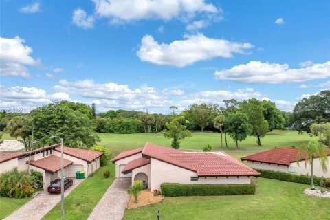 Villa ou maison à Tamarac, Floride 3 chambres, 213.3 m2 № 2085410