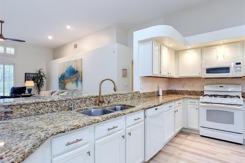 Villa ou maison à vendre à Lutz, Floride: 4 chambres, 271.92 m2 № 2095616 - photo 18