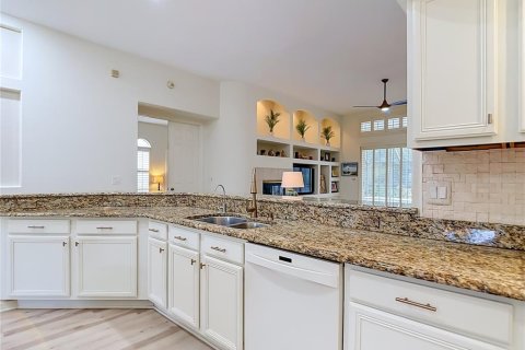 Villa ou maison à vendre à Lutz, Floride: 4 chambres, 271.92 m2 № 2095616 - photo 19