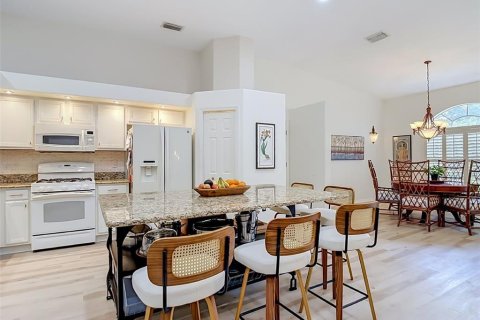 Villa ou maison à vendre à Lutz, Floride: 4 chambres, 271.92 m2 № 2095616 - photo 12