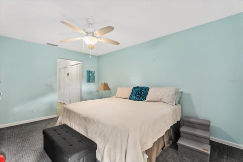 House in Sarasota, Florida 2 bedrooms, 127.65 sq.m. № 2393933 - photo 14