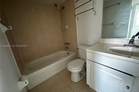 Снять в аренду кондоминиум в Майами, Флорида 1 спальня, 55.56м2, № 2079898 - фото 5