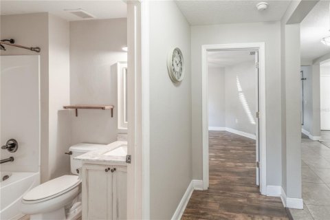 Villa ou maison à vendre à Mount Dora, Floride: 3 chambres, 178.37 m2 № 2151647 - photo 28