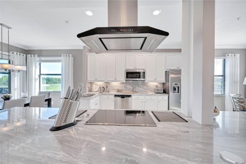 Condominio en alquiler en Lakewood Ranch, Florida, 3 dormitorios, 195.84 m2 № 2106954 - foto 8
