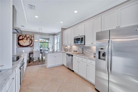 Condominio en alquiler en Lakewood Ranch, Florida, 3 dormitorios, 195.84 m2 № 2106954 - foto 9